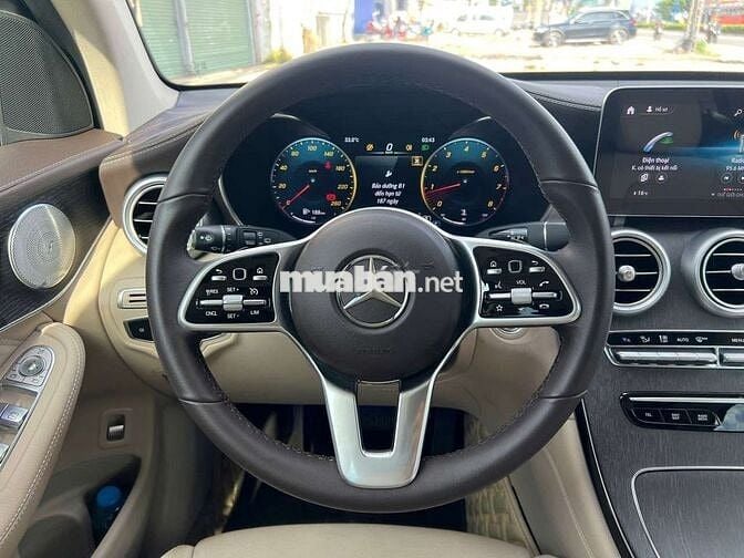 SIÊU LƯỚT Mercedes GLC 2020 300 4MATIC - 11000 km