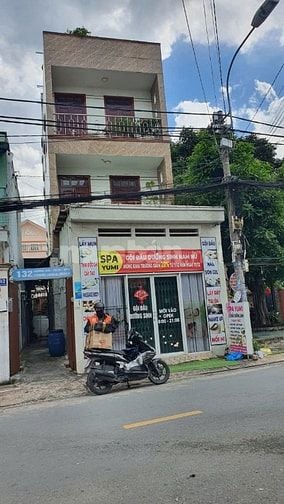 ki ốt mặt tiền 5 triệu, DTSD 28 m2 có gác, làm văn phòng, kinh doanh