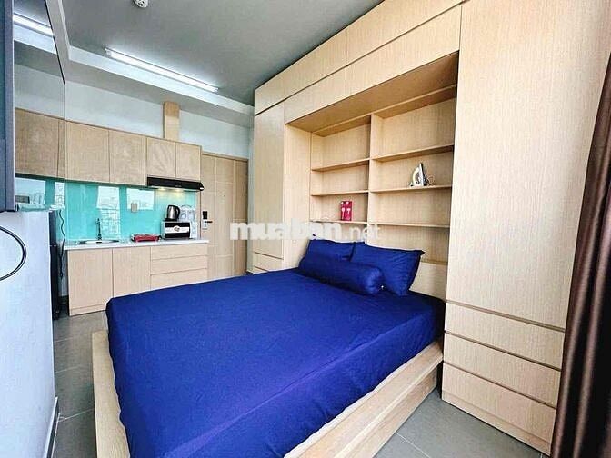 🏡 Cho thuê phòng 40m2 bancong đón nắng ngay Chu Văn An, gần Hàng Xanh