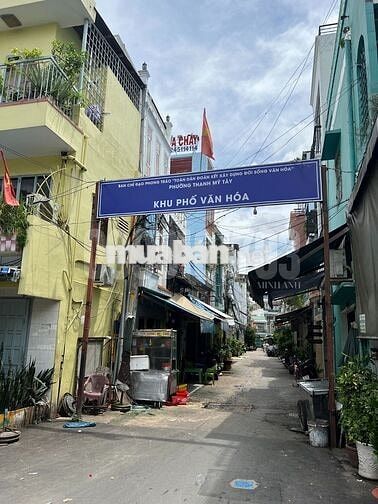 NHÀ 3 TẦNG - HẺM BA GÁC – TẶNG NỘI THẤT CAO CẤP - CHỈ NHỈNH 2 TỶ