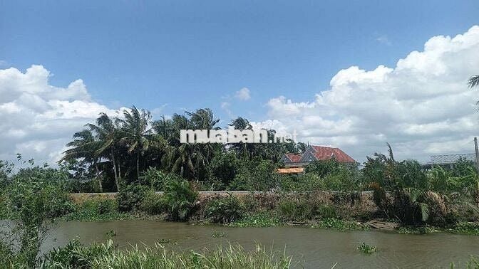 Chỉ 1.55 tỷ sở hữu 1000m2 đất thổ View Kênh cực đẹp