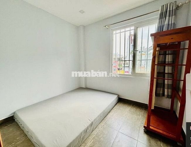🏠 Căn hộ 2PN hiếm, full nội thất, giá rẻ – 214 Nguyễn Văn Nguyễn, Q1