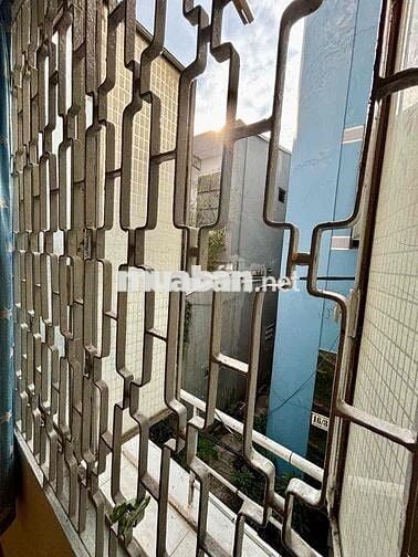 Nguyên căn cho thuê 1 trệt 1 lầu - 4*10m - Đinh Tiên Hoàng, ĐaKao Q1