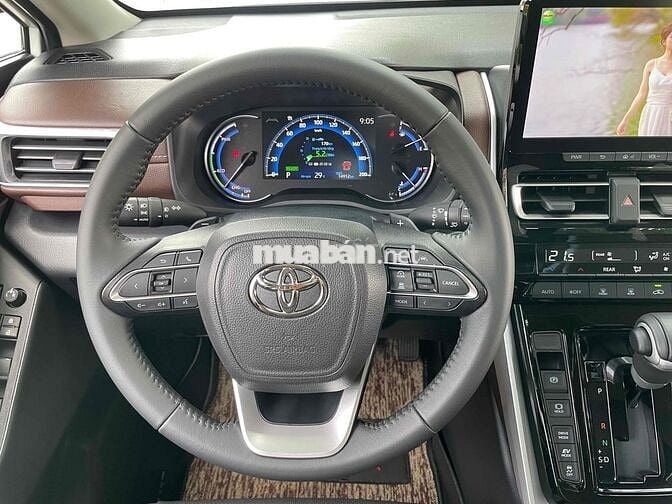 Toyota Innova Cross 2024 bản HEV