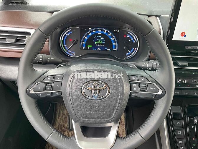 Toyota Innova Cross 2024 bản HEV