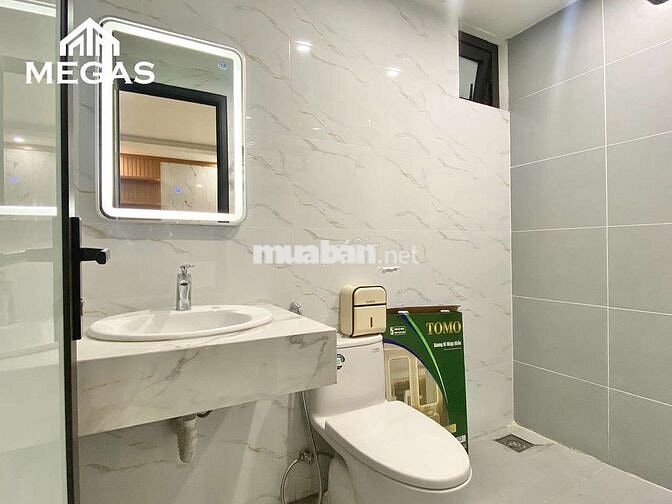 Mới: PHÒNG 1N1K BAN CÔNG Ô TÔ ĐỖ CỬA TẠI LÊ ĐỨC THỌ NGAY ĐH THƯƠNG MẠI