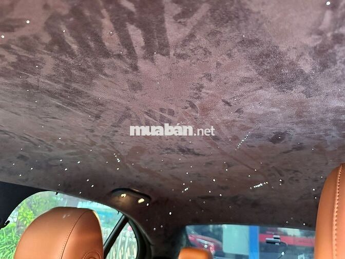TOYOTA HÀ ĐÔNG BÁN Mercedes  E180 2022 1V8 KM
