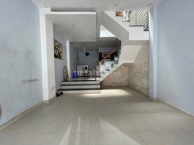 Nhà 47m2 (4.5 x 10.2m) xây 2 tầng - đường Số 8 - Trần Não - Bán 8.9 tỷ