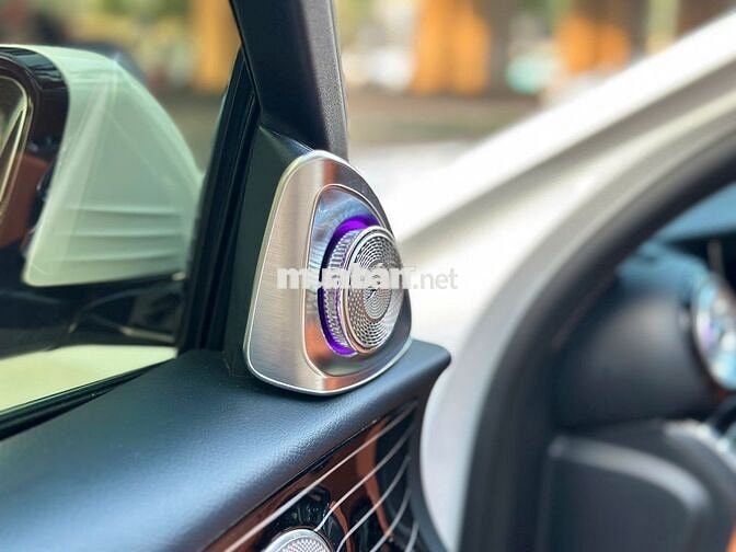 TOYOTA HÀ ĐÔNG BÁN Mercedes  E180 2022 1V8 KM