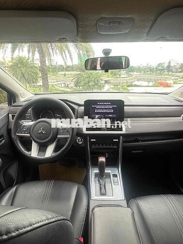 Mitsubishi Xpander 2022 AT Premium - 75000 km