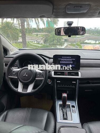 Mitsubishi Xpander 2022 AT Premium - 75000 km
