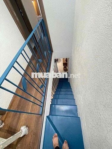 CHOTHUE nhà 3PN ngay cầu Đ.B.PHỦ