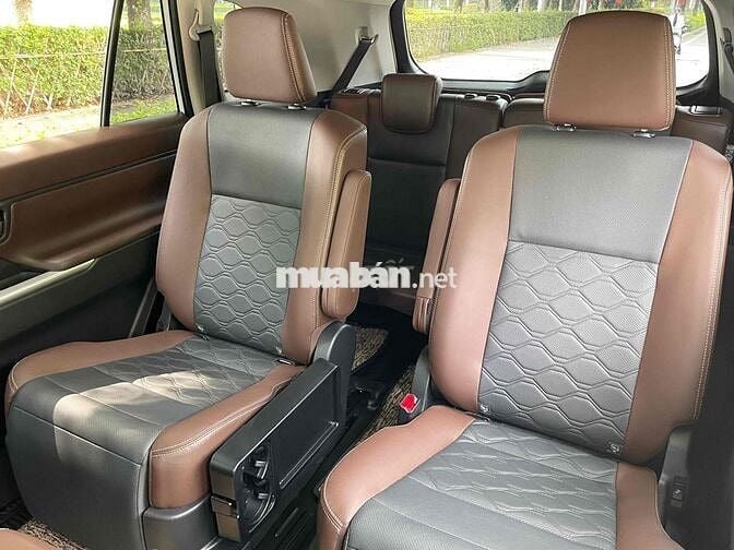 Toyota Innova Cross 2024 bản HEV