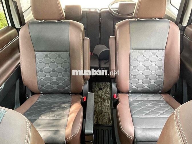Toyota Innova Cross 2024 bản HEV