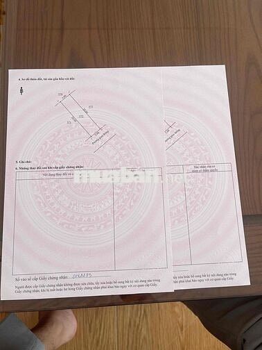 cần bán lô đất 2 mặt tiền công viên
