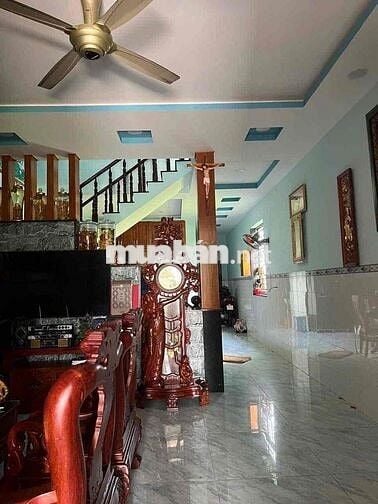Cho thuê 5 x20-1 lầu -4 phòng -3 tolet -dg 8m -Trần van muoi vao 1 xẹt