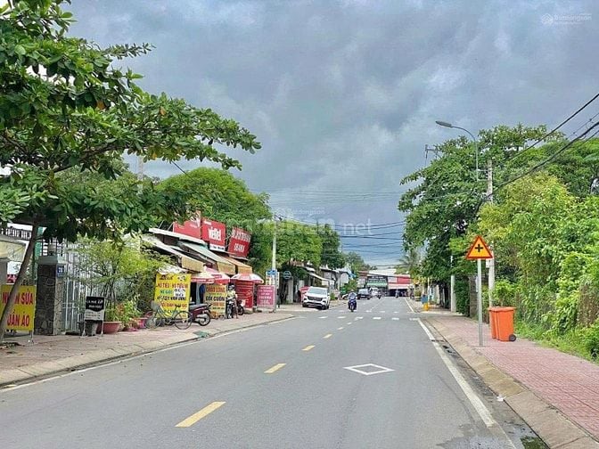 CHÍNH CHỦ CẦN BÁN LÔ ĐẤT ĐẸP TẠI THỊ TRẤN CỦ CHI, 412M2, GIÁ: 830TR