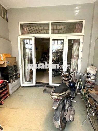 Cho thuê nguyên căn rộng rãi, 3pn có WC, sân rộng, Đs 59 P14 Gò vấp