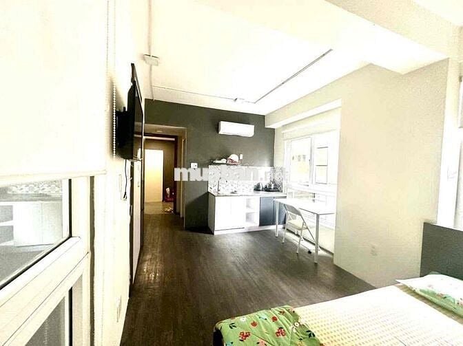 CĂN HỘ MINI CỬA SỔ LỚN THANG MÁY - TRẦN BÌNH TRỌNG Q5