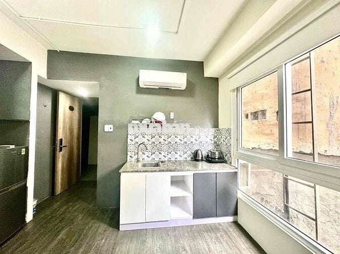 CĂN HỘ MINI CỬA SỔ LỚN THANG MÁY - TRẦN BÌNH TRỌNG Q5