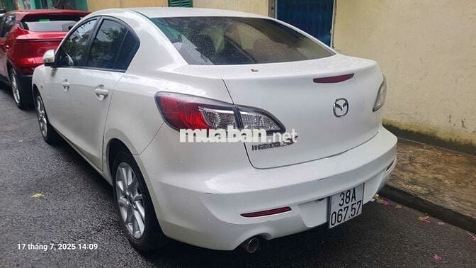Mazda 3 2014 1.6 AT - 90000 km