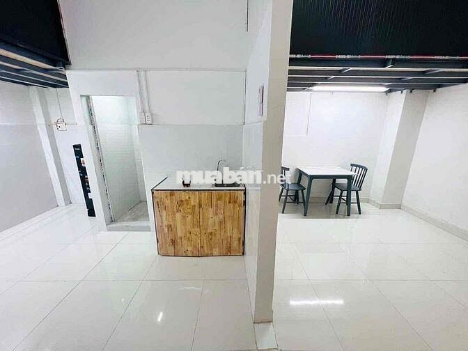[CHDV] DUPLEX 2 KHÔNG GIAN NGỦ, SÁT CẦU NGUYỄN VĂN CỪ | GẦN UEH SGU