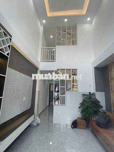 Bán Nhanh Nhà Phố Ngay Khu Dân Cư Sầm Uất Chỉ 5,5 tỷ