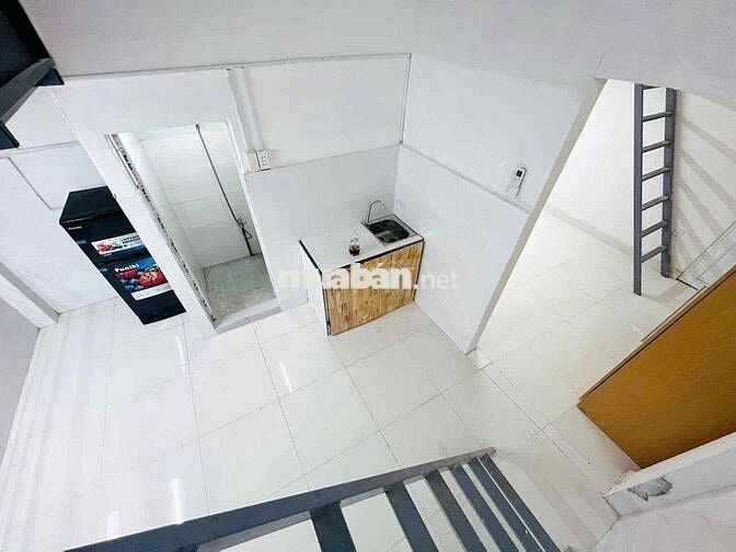 [CHDV] DUPLEX 2 KHÔNG GIAN NGỦ, SÁT CẦU NGUYỄN VĂN CỪ | GẦN UEH SGU