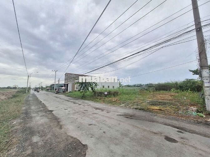 ĐẤT MẶT TIỀN 826C-LÊ VĂN LƯƠNG DT 169M2 GIÁ CHỈ 4TY1