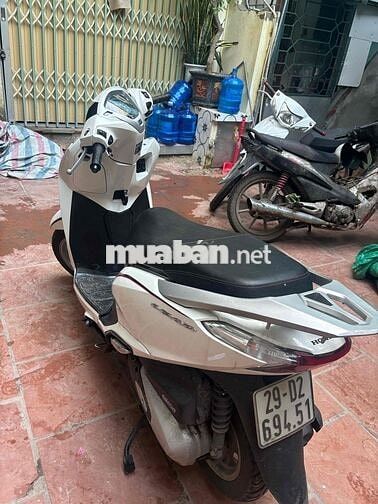 Bán xe Lead 2022 mới đi 1.4 vạn rất đẹp chính chủ