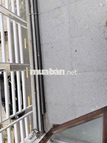 CĂN HỘ BAN CÔNG SIÊU RỘNG PHẠM HÙNG Q8