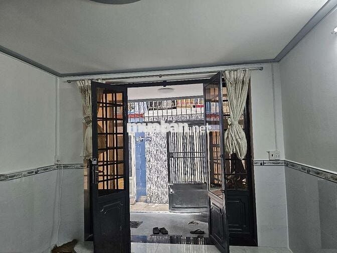 Nhà ở hẻm 61, gần Chùa Ưu Đàm, Phường Hiệp Bình Chánh