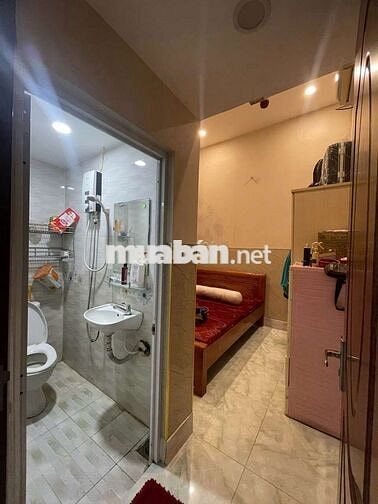 NHÀ DÀI RỘNG 5X18 3PN 4WC Ở 2 GĐ HOẶC NHÓM BẠN GẦN TIỂU HỌC BÌNH CHIỂU