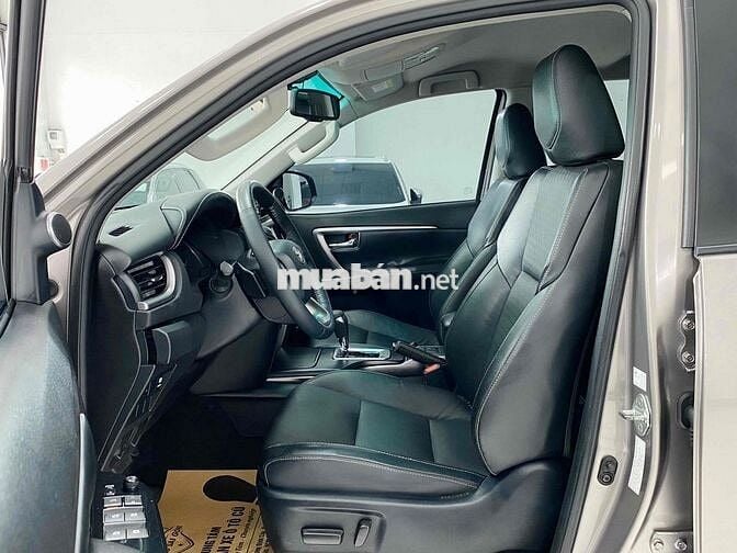 Toyota Fortuner 2022 2.4L 4x2 AT - 39000 km