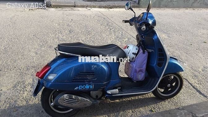 Vespa GTS nhập khẩu