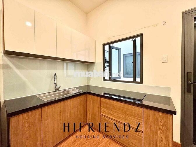 PENTHOUSE TÁCH BẾP FULL NỘI THẤT CAO CẤP SIÊU SẠCH SẼ NGAY KHU TÊN LỬA