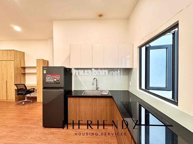PENTHOUSE TÁCH BẾP FULL NỘI THẤT CAO CẤP SIÊU SẠCH SẼ NGAY KHU TÊN LỬA