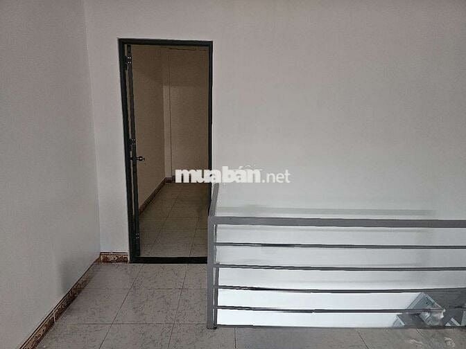 Nhà ở hẻm 61, gần Chùa Ưu Đàm, Phường Hiệp Bình Chánh