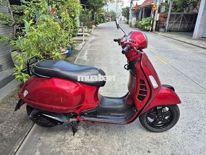 Vespa GTS 125cc.date 2006,BSTP,máy êm,xe đẹp