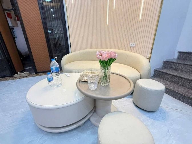 Nhà Đẹp Ngõ Linh Quang, Đống Đa 31m, 5 tầng, mt 4m, giá 9.3 tỷ.