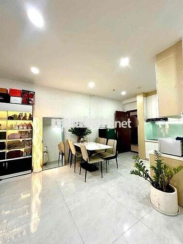 Cho thuê 2PN giá tốt tại CC Sunrise Riverisde, cách RMIT 5 phút đi xe