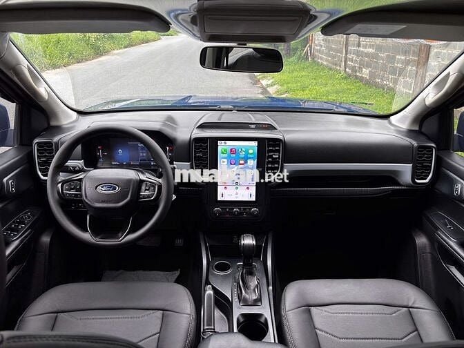 Ford Ranger 2023 XLS 2.0 4x2 AT - Xe Lướt giá Tốt
