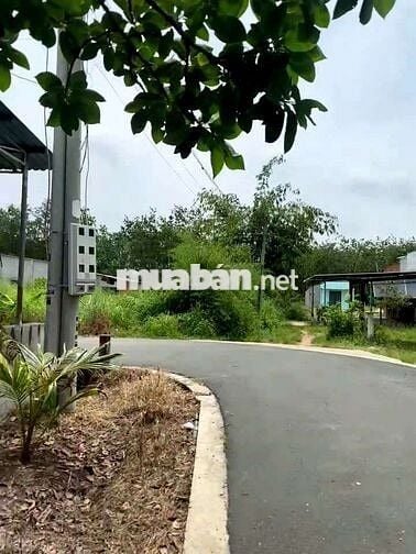 Đất ngộp TP Hồ Chí Minh - 200m2 giá chỉ 590tr