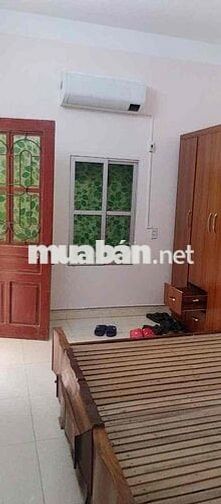 Phòng trọ 72m2 đường Hoàng Hoa Thám, Ba Đình, Hà Nội