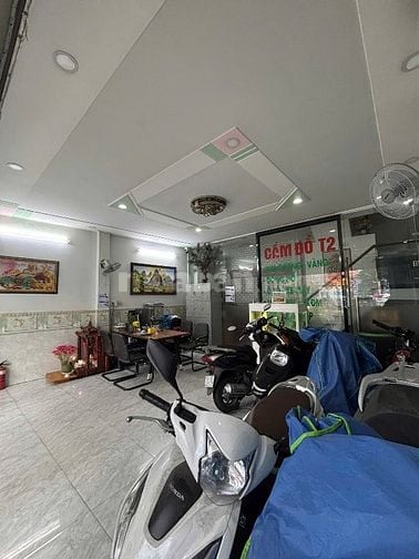 Cần người hợp tác trong lĩnh vực nữ trang vàng, kim cương và đá quí