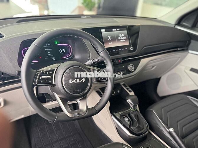 KIA CARENS 2025 7 CHỖ TRẢ TRƯỚC 180TRIỆU NHẬN XE