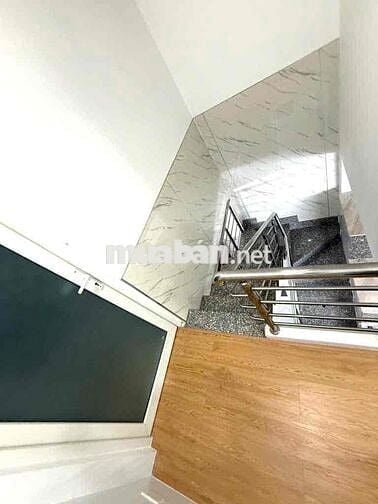 👉 nhà 2 tầng btct kiên cố– 50m²– chợ bùi dương lịch, bình tân ,3tỷ