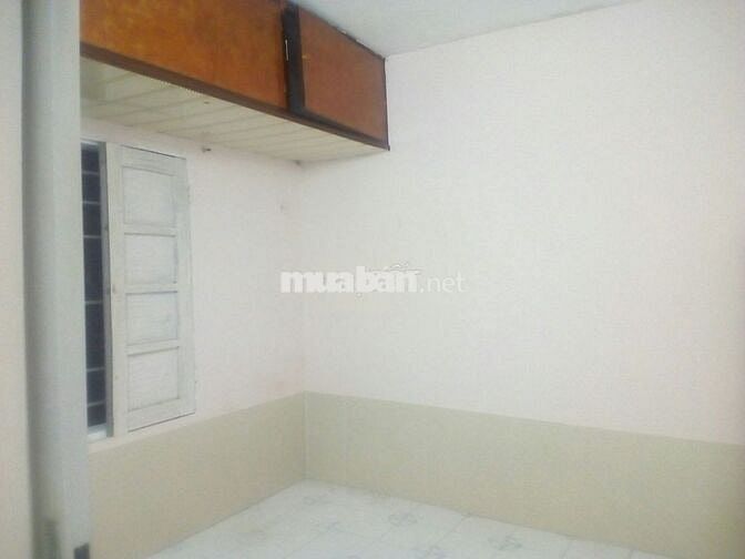 Cho thuê căn hộ tầng 1, tt Viện KSND, Ngọc Khánh, Ba Đình, Hà Nội