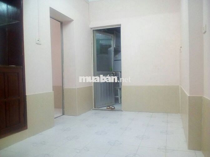 Cho thuê căn hộ tầng 1, tt Viện KSND, Ngọc Khánh, Ba Đình, Hà Nội
