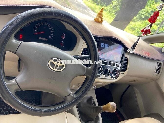 Toyota Innova 2008 G - 86000 km
